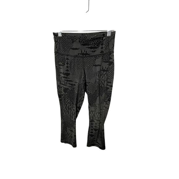 Lucy Black Snakeskin Print Sculpting Active Gorpcore Utility Hiking Gym Leggings - Picture 5 of 5